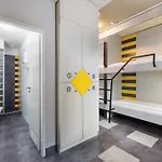 Хостел The Hive Party Будапешт