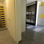 The Hive Party Хостел Будапешт