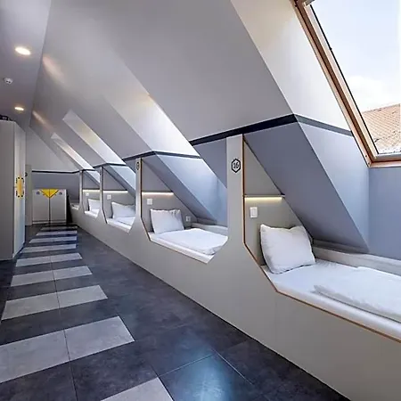 The Hive Party Hostel Βουδαπέστη